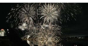 2024 New Year's Eve Fireworks at Oxford Heights CC (1)